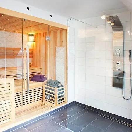 Ferienhaus Wellnessoase Dieboldsberg 1 - #80015 * آلبيرسباخ
